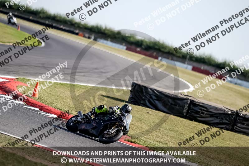 enduro digital images;event digital images;eventdigitalimages;no limits trackdays;peter wileman photography;racing digital images;snetterton;snetterton no limits trackday;snetterton photographs;snetterton trackday photographs;trackday digital images;trackday photos